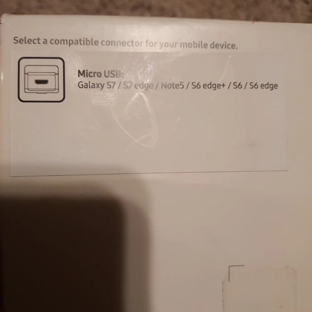 Samsung Gear VR headset Virtual Reality for your Samsung Phone SM-R323 New